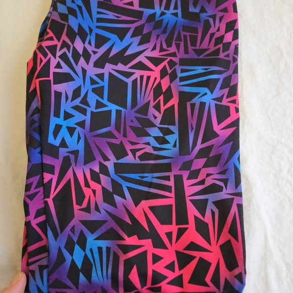Danskin Now Multicolor Abstract Leggings EB2 - Picture 8 of 8